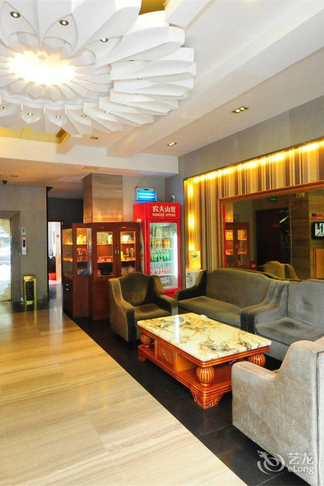 Motel 168 Hefei Changjiang Road Amber Resort Branch Eksteriør billede